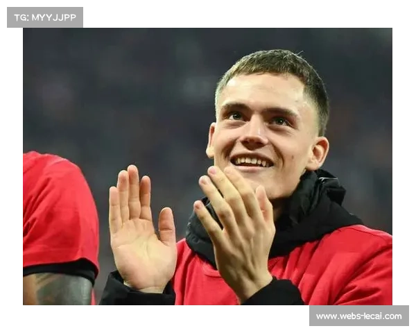 勒沃库森新星维尔茨获金童奖提名,父亲兼经纪人回应转会传闻 勒沃库森新星维尔茨获金童奖提名,父亲兼经纪人回应转会传闻